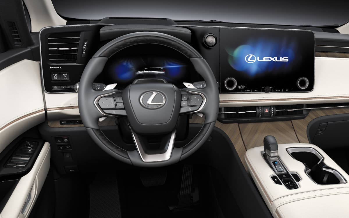 http://Lexus%20LM%20350h%204-seater%20Ultra%20Luxury%20The%20Tazuna%20Concept