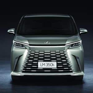 http://Lexus%20LM%20350h%204-Seater%20Ultra%20Luxury%20Gallery%20Images