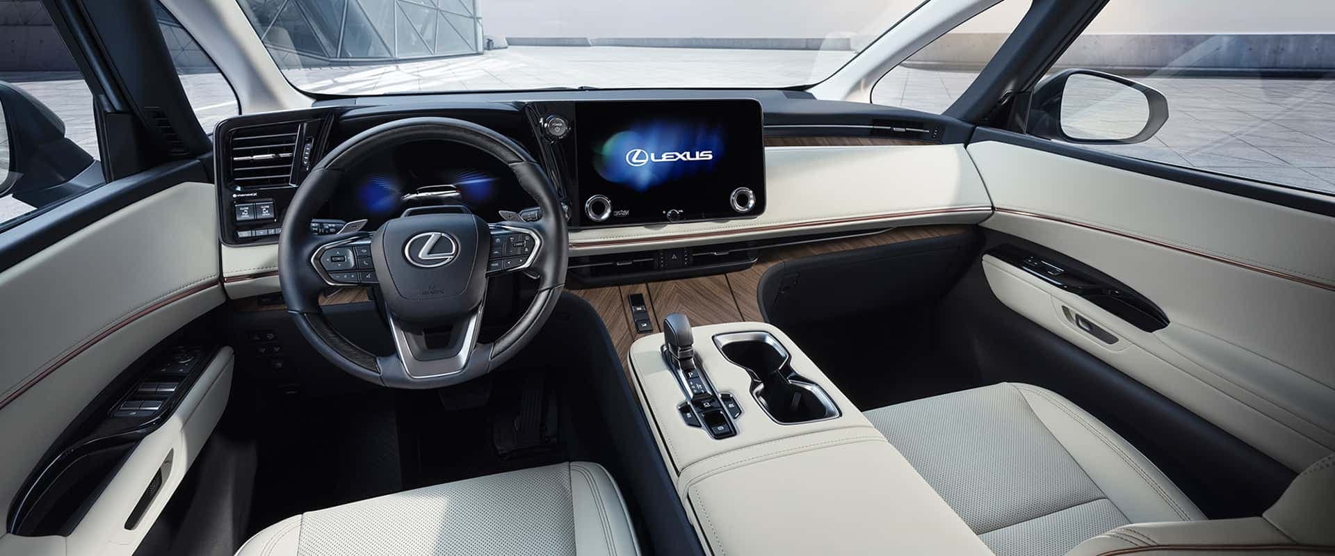 Lexus LM 350h 4-Seater Ultra Luxury Gallery Images