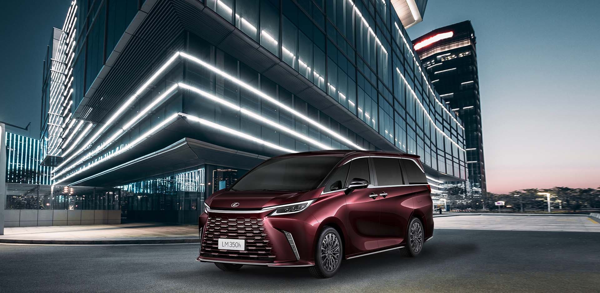 Lexus LM 350h 7-Seater VIP