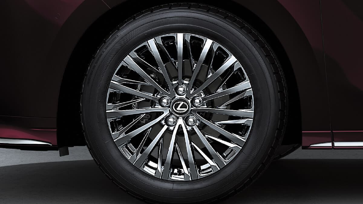 http://Lexus%20LM%20350h%207-seater%20VIP%2019-inch%20Aluminum%20Wheels
