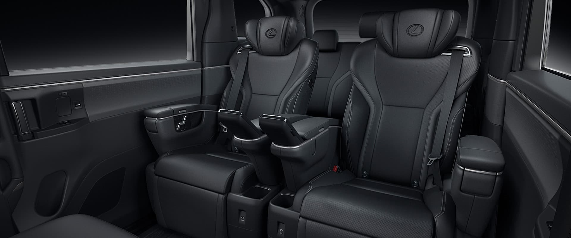 Lexus LM 350h 7-Seater VIP Interior Gallery Images