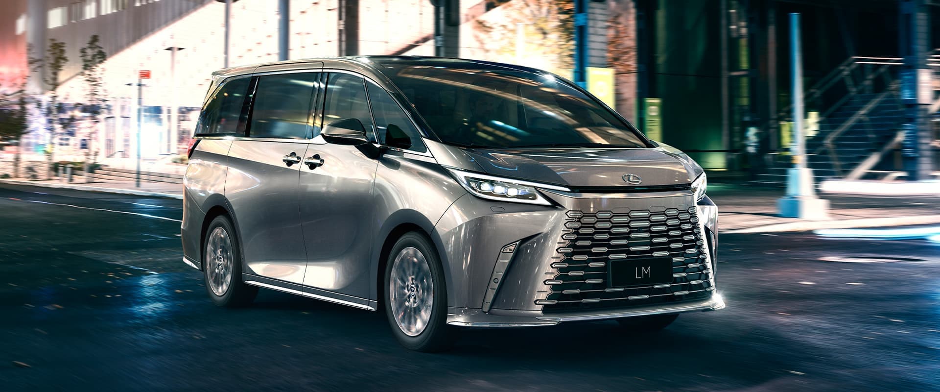 Lexus LM Gallery Images