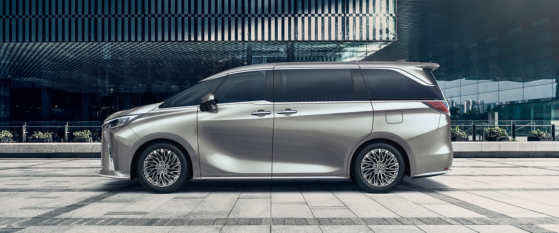 Lexus LM Gallery Images