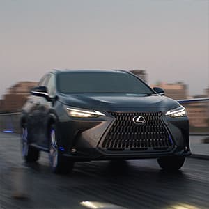 http://Lexus%20NX%20350h%20Luxury%20Exterior%20Gallery%20Thumbnail