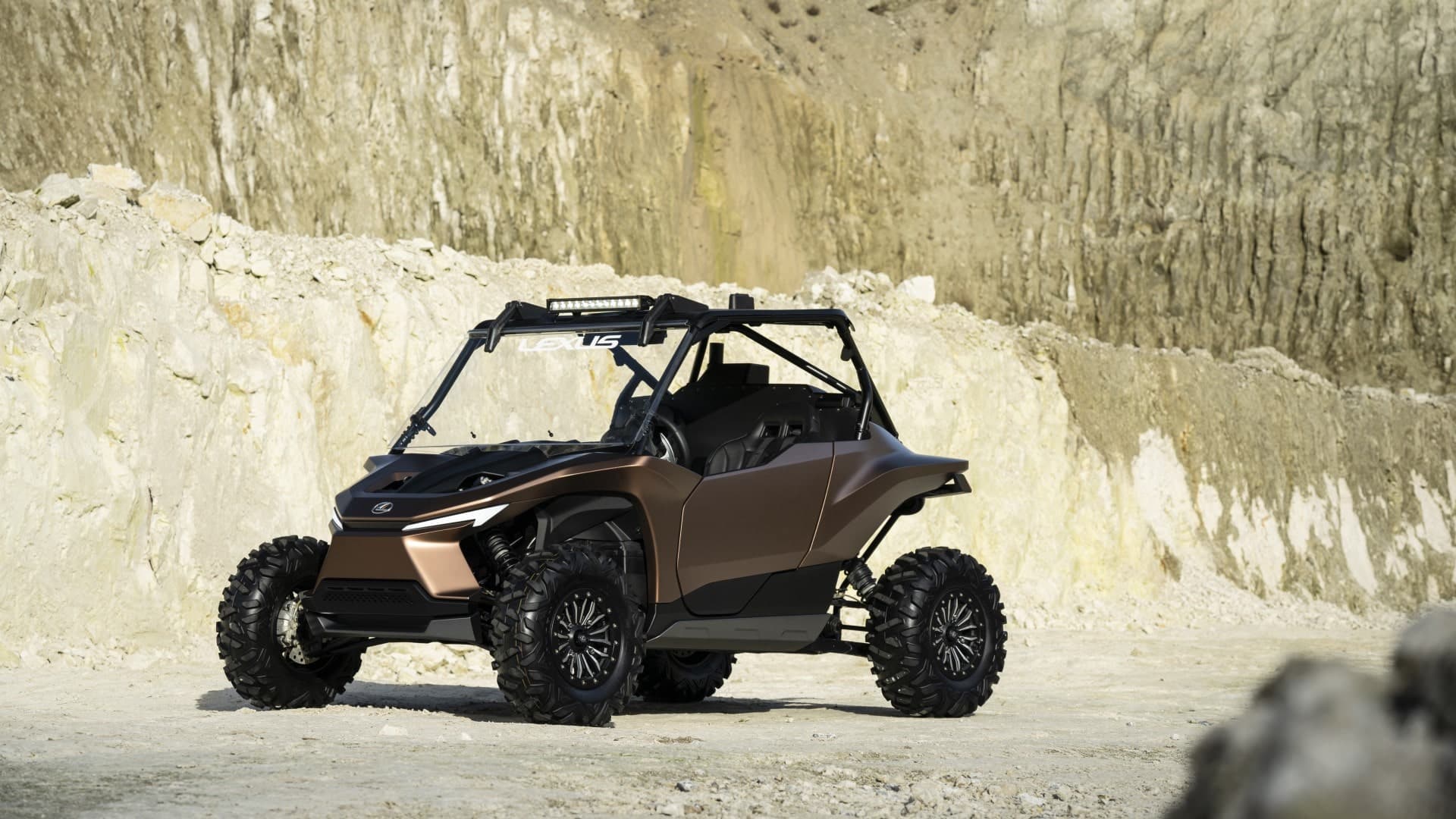 LEXUS UNVEILS HYDROGEN-POWERED ROV CONCEPT, CREATED FOR FUN AND ECO-FRIENDLY ADVENTURES