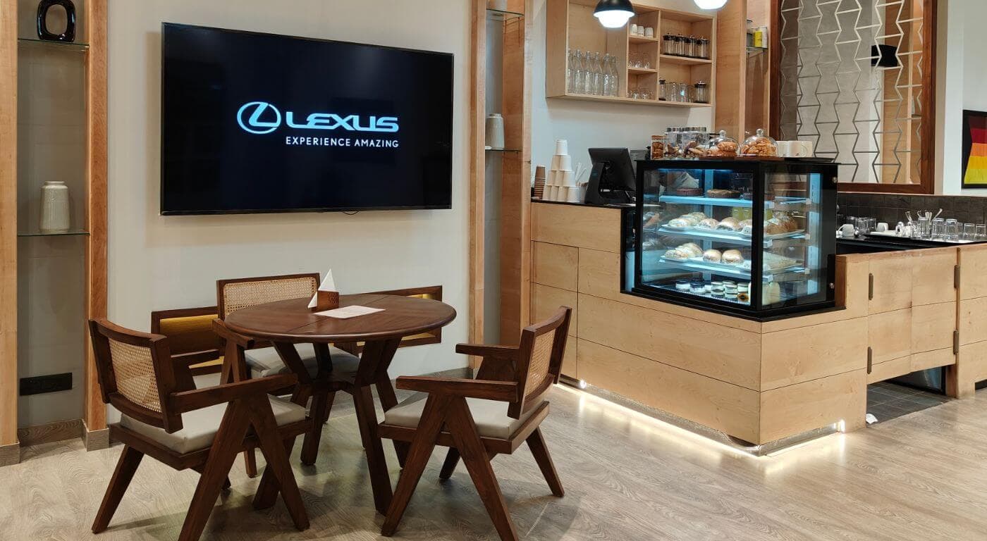 AN OPULENT EXPERIENCE